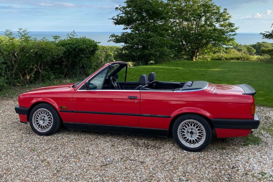 1991 BMW 3 Series Image 4